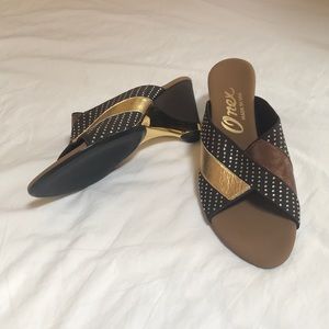 Never Worn Sz 6 Angelina Chocolate Leather Heels